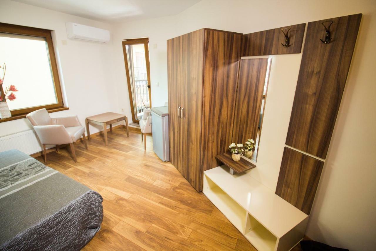 Breeze Guest House 체르노모레츠 외부 사진